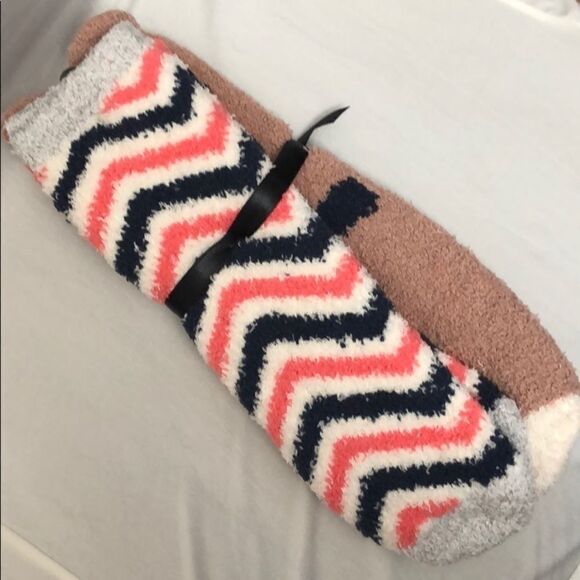 Two pairs FREE PRESS cozy Llama socks ONE Size - Picture 3 of 3